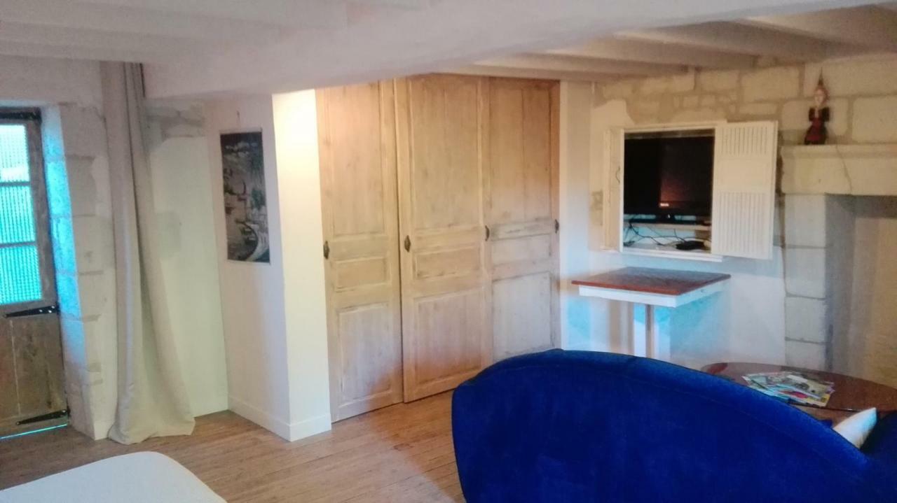 La Motelle N 5 Les Ulmes Bagian luar foto